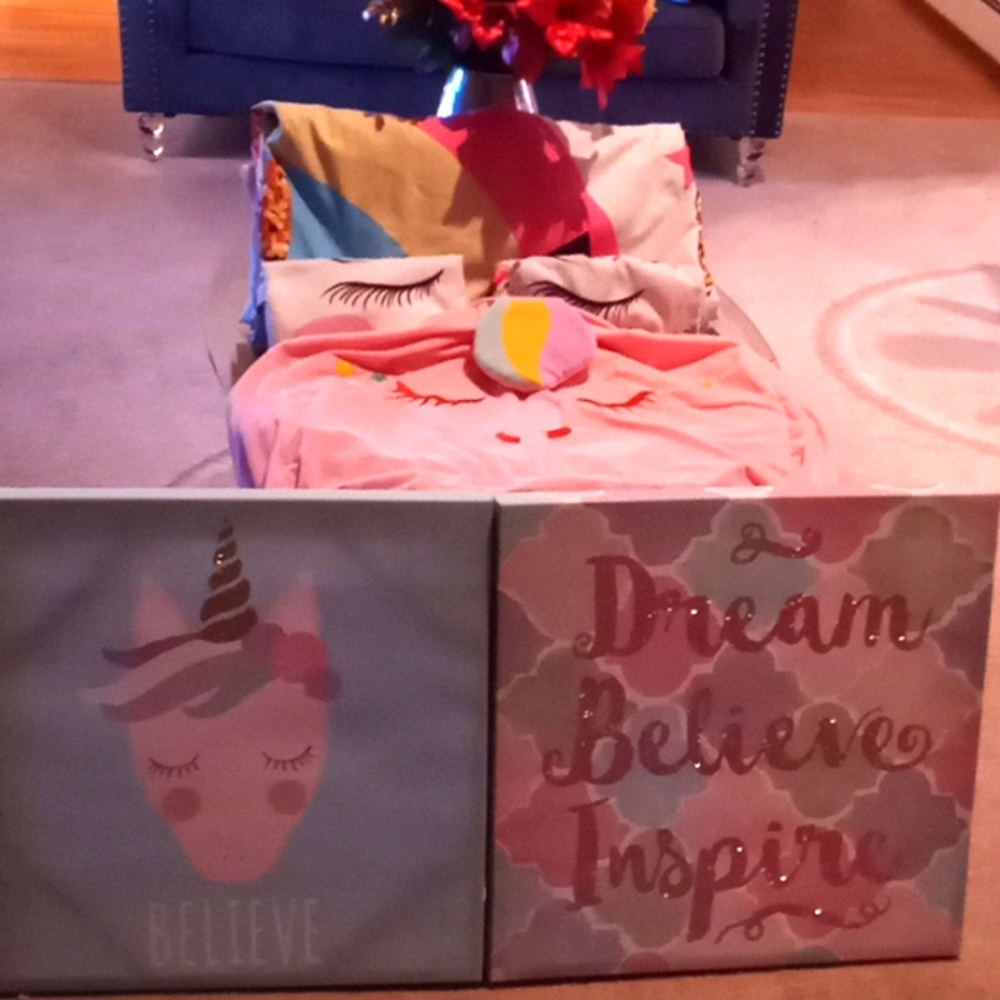 Two  unicorn pillow cases one unicorn duvet  cover unicorn beanie bag two pics